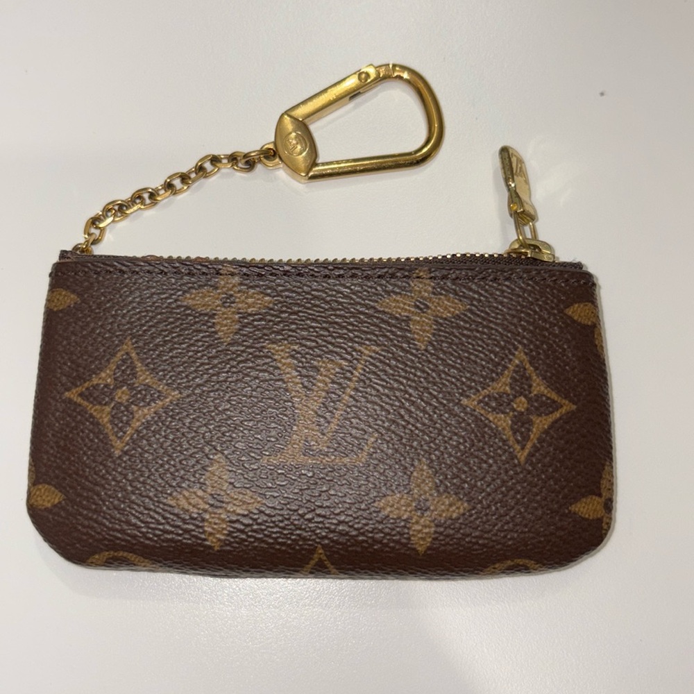 Authentic Louis Vuitton monogram small key pouch
